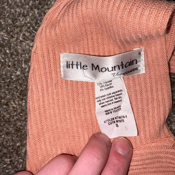 Chic Pink Asymmetrical Bodysuit with Ribbed Texture - Picture 8 of 8